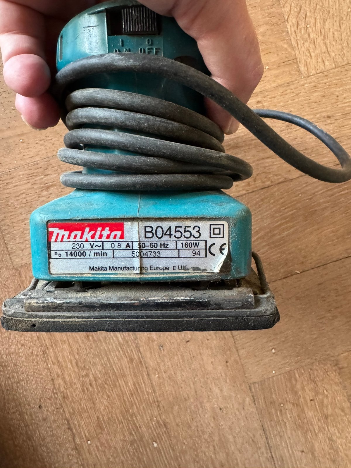 2 schuurmachines (bosch gss 28 en makita b04553), Ophalen of Verzenden, Gebruikt, Minder dan 600 watt, Vlakschuurmachine