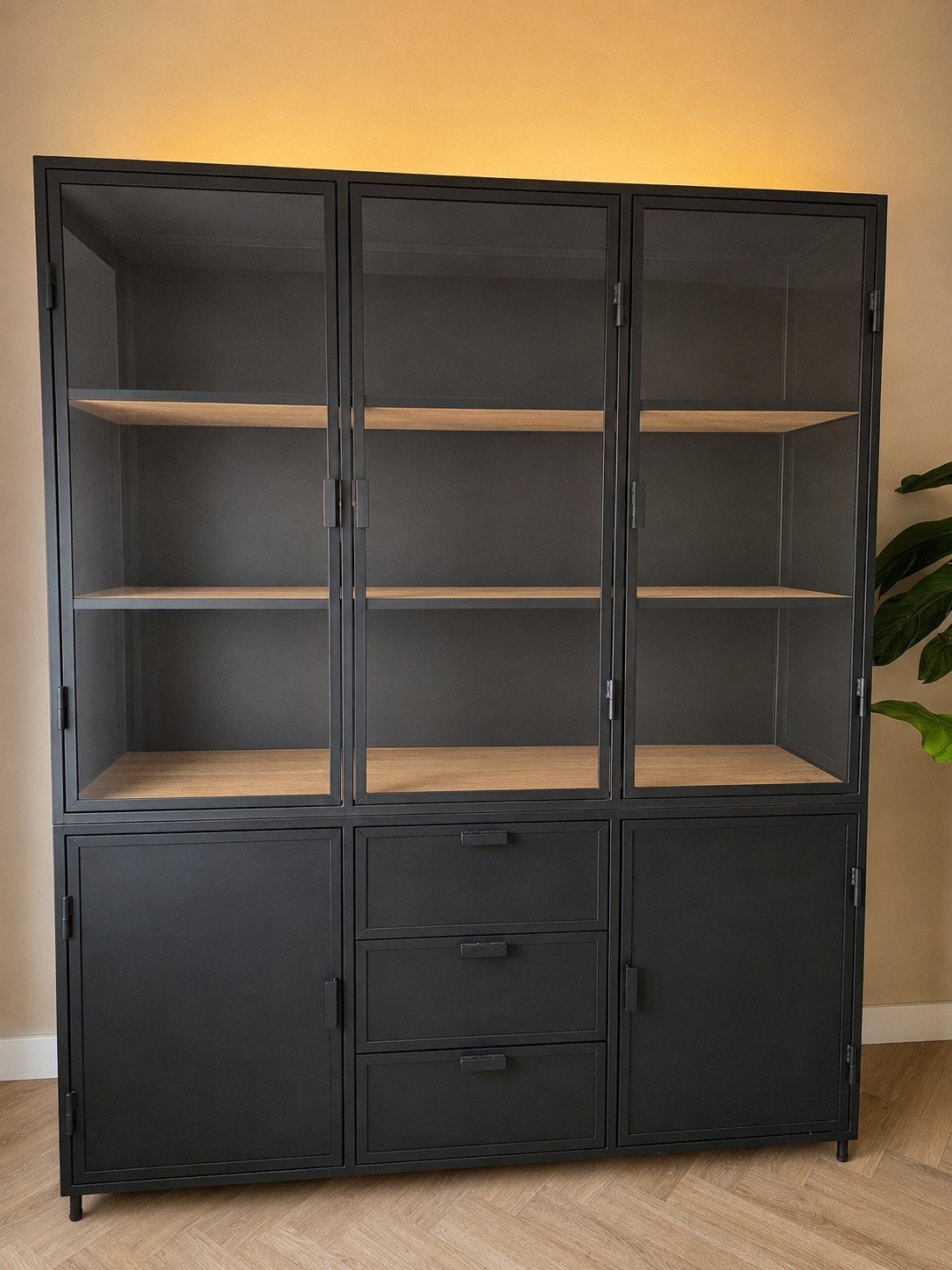 Goossens buffetkast, Huis en Inrichting, Kasten | Buffetkasten, Gebruikt, Met deur(en), 200 cm of meer, 150 tot 200 cm