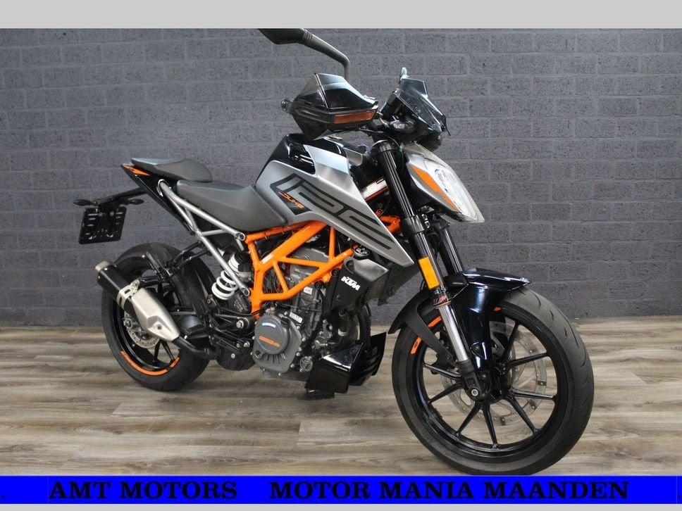 KTM 125 DUKE ABS (bj 2021) 27.131 km Grijs Oranje Zeer Mooi, KTM, Bedrijf, Onbekend, 124 cc