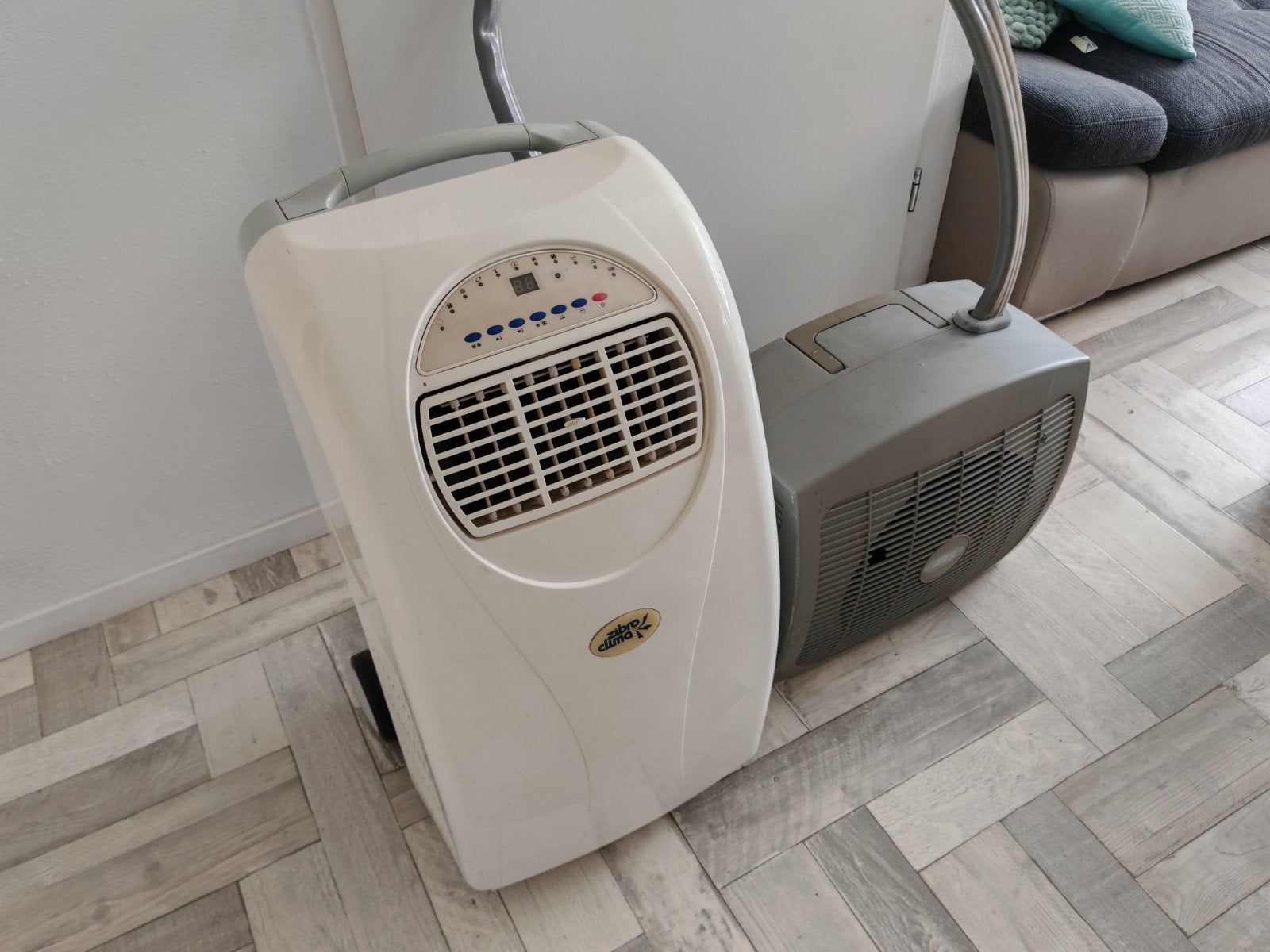 Mobiele split airco 14.000 BTU - Goed en sterk!, Witgoed en Apparatuur, Airco's, Zo goed als nieuw, Mobiele airco, 3 snelheden of meer
