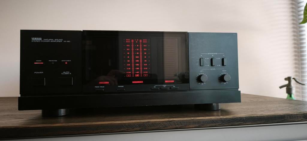 Yamaha M-80 eindversterker (met garantie), Ophalen, 120 watt of meer, Stereo, Refurbished