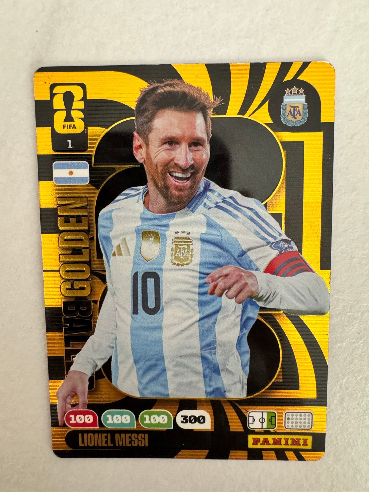 Lionel Messi FIFA Golden Ball Panini Adrenalyn XL, Ophalen of Verzenden, Zo goed als nieuw, Buitenlandse clubs, Spelerskaart