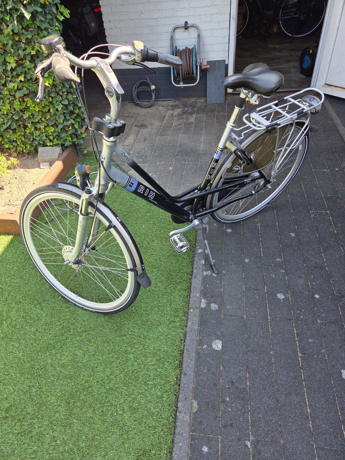 RIH fiets met versnellingen en lage instap, Fietsen en Brommers, Versnellingen, Trommelrem, Ophalen, Overige merken