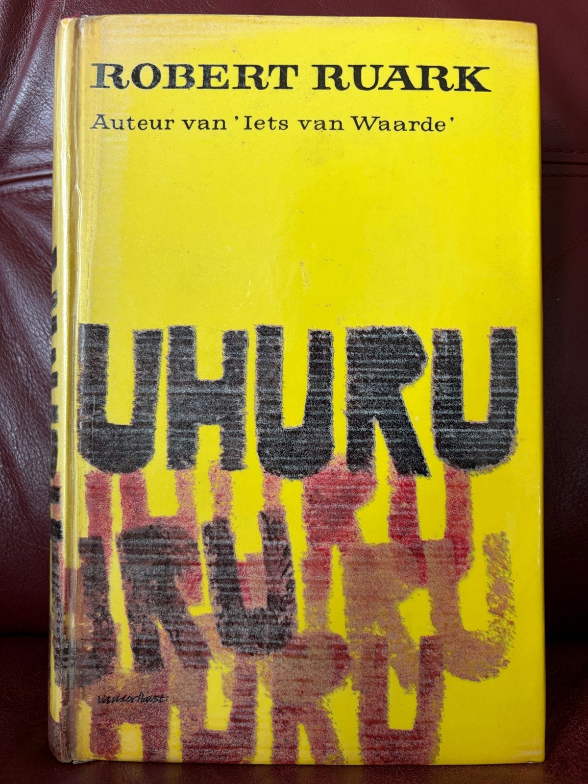 Uhuru van Robert Ruark, Nederlandse uitgave, Ophalen of Verzenden, Gelezen, Nederland