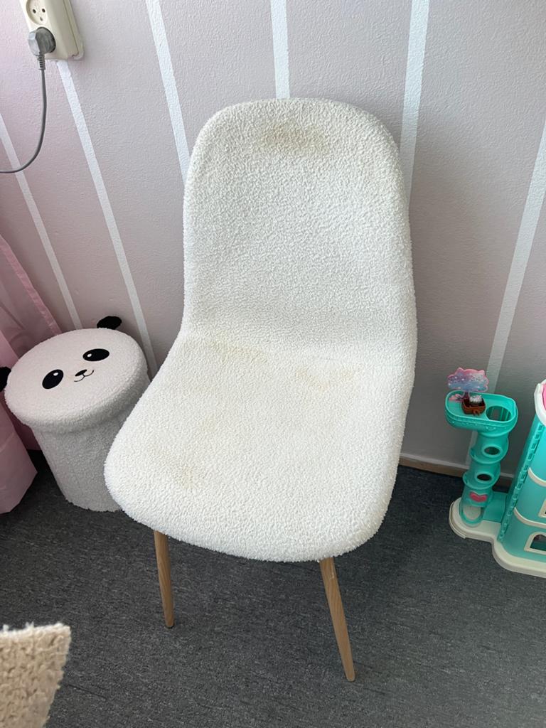 Comfortabele witte stoel met teddy stof, Gebruikt, Wit, Ophalen of Verzenden, Eén