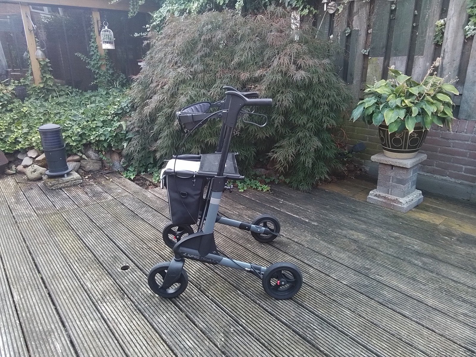 rollator merk Topro Troja 2G ( M ), Ophalen, Opvouwbaar
