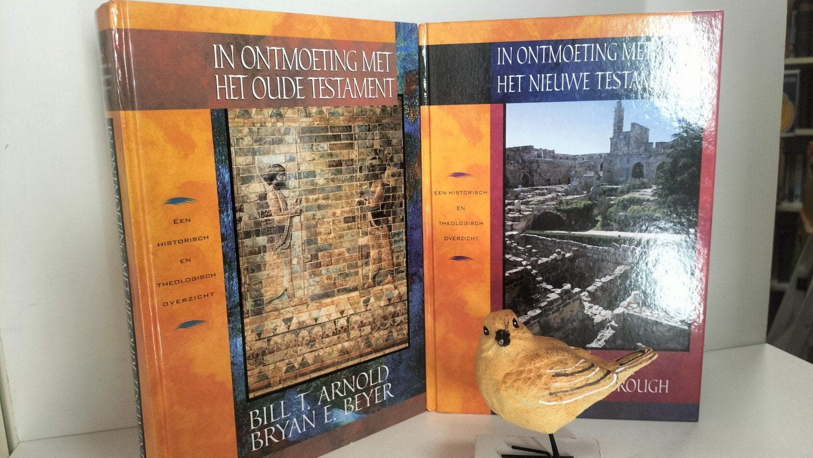 Arnold, Bill, T. e.a.:  In ontmoeting met het OT en NT, Ophalen of Verzenden, Gelezen, Christendom | Protestants