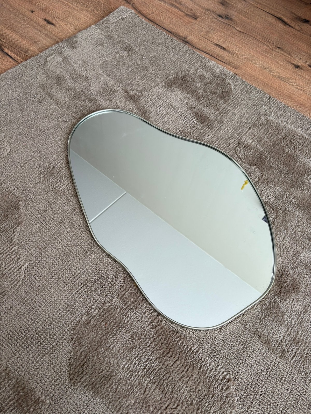 Organische Spiegel Kwantum, Huis en Inrichting, Ophalen, Minder dan 50 cm, Zo goed als nieuw, Minder dan 100 cm