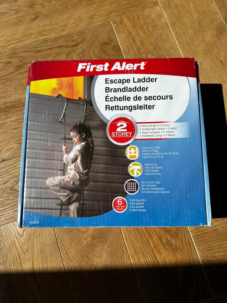 First Alert brandladder 4,3 meter, Nieuw, Ophalen of Verzenden, Ladder, Opvouwbaar of Inschuifbaar