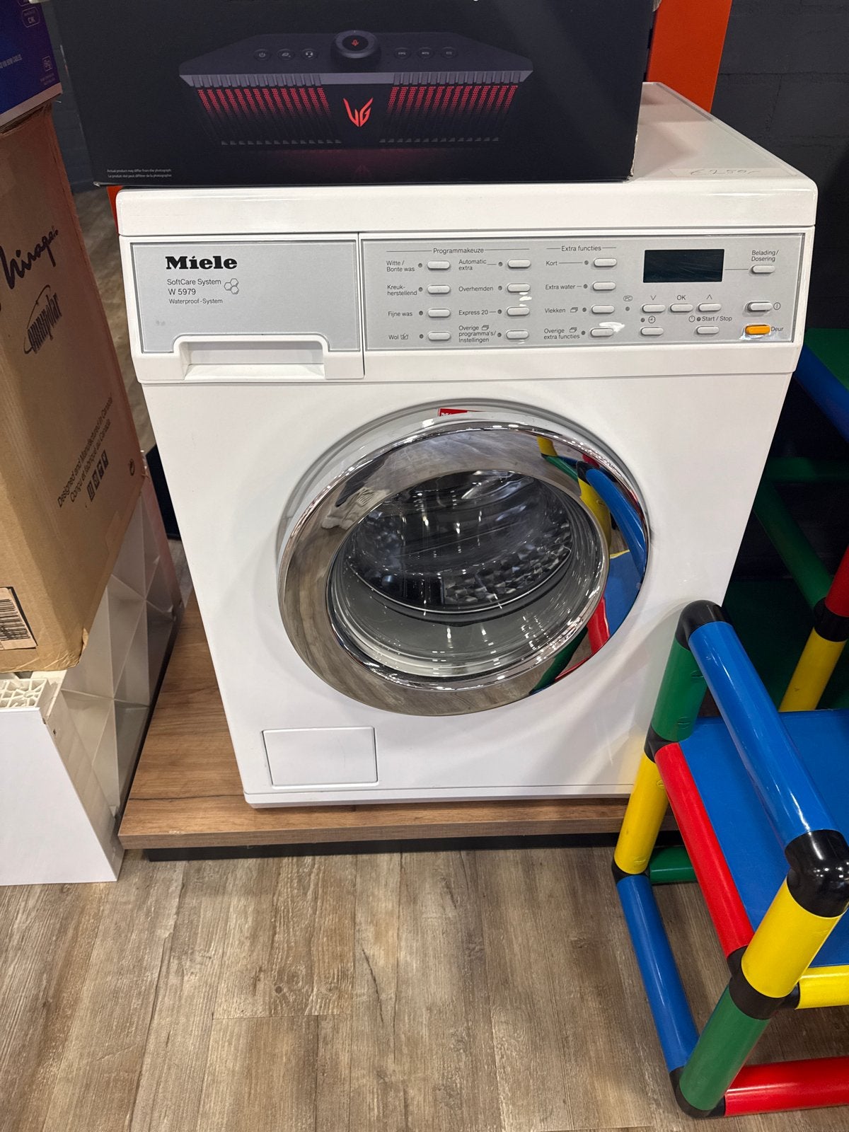 Gebruikte Miele W5979 Wasmachine - SoftCare System, Gebruikt, Ophalen of Verzenden, Voorlader, Wolwasprogramma