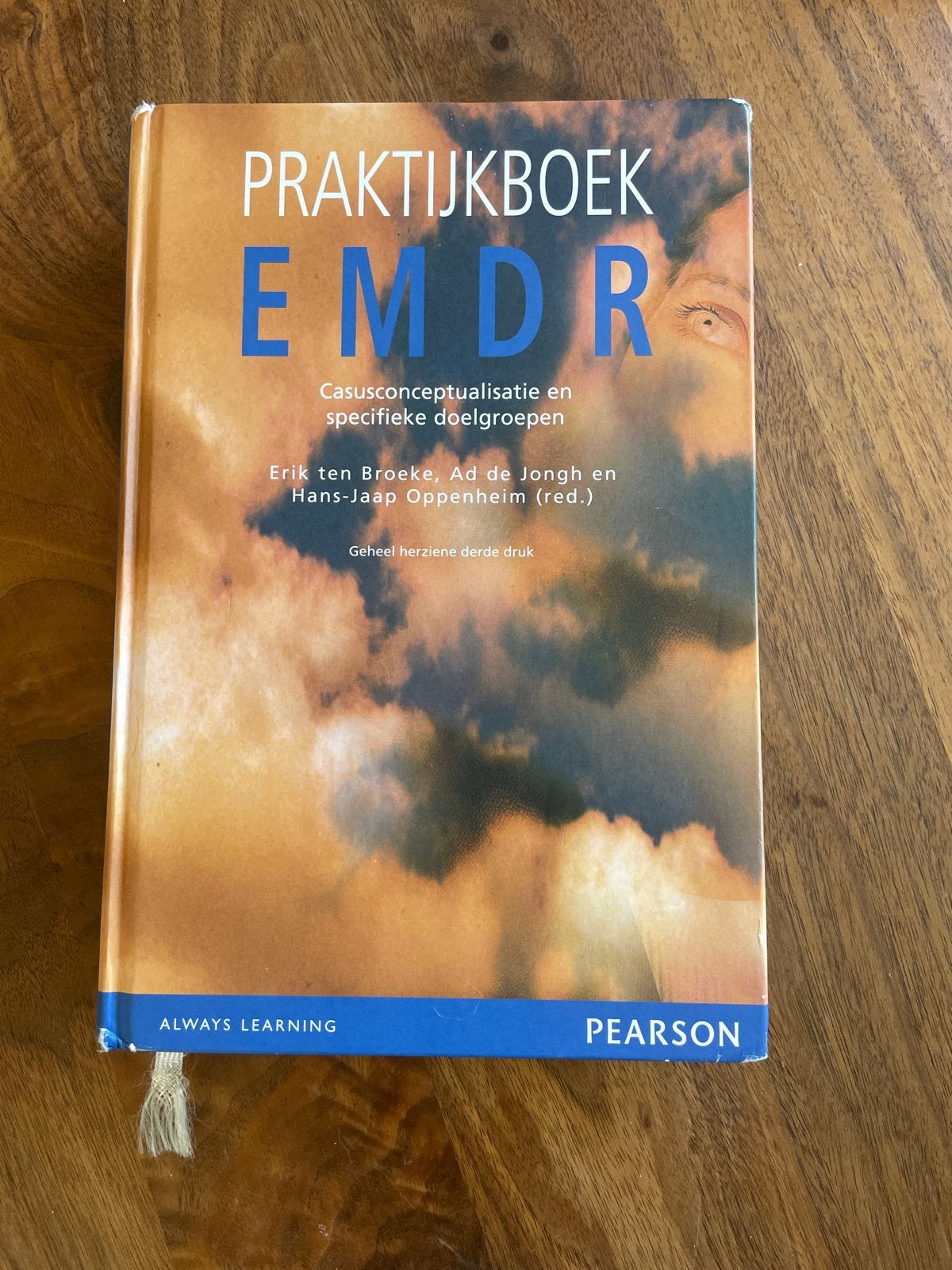 Praktijkboek EMDR: Casusconceptualisatie en doelgroepen, Boeken, Ophalen, Gelezen, Klinische psychologie