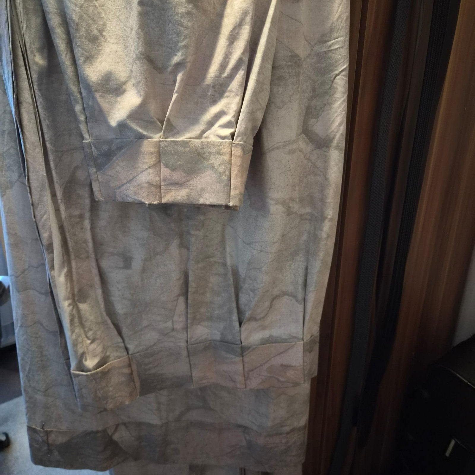 Gordijnstof met abstract patroon, Ophalen, Overige materialen, Gebruikt, Meerkleurig