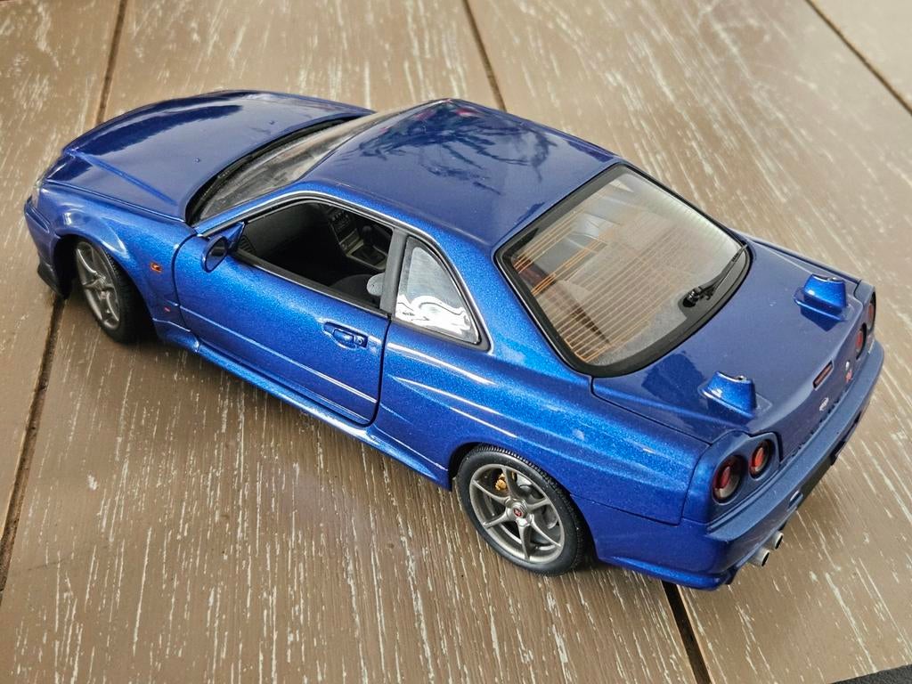 GEZOCHT: Spoiler Nissan Skyline R34 GT-R Autoart, Hobby en Vrije tijd, Modelauto's | 1:18, Ophalen of Verzenden, Nieuw, Auto, Autoart