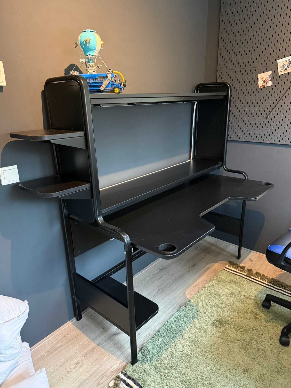 Ikea gamebureau zwart, Ophalen of Verzenden, Gebruikt