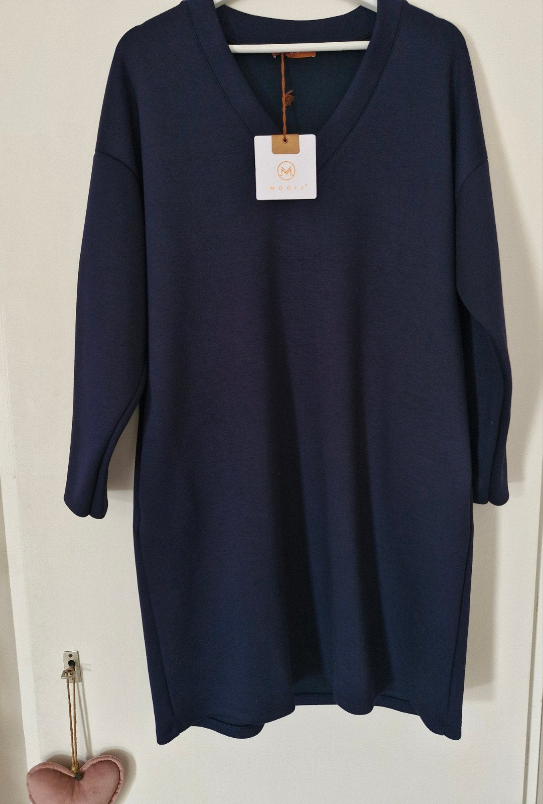 MOOIJ vhals jurk, Kleding | Dames, Blauw, Mooij, Maat 42/44 (L), Nieuw
