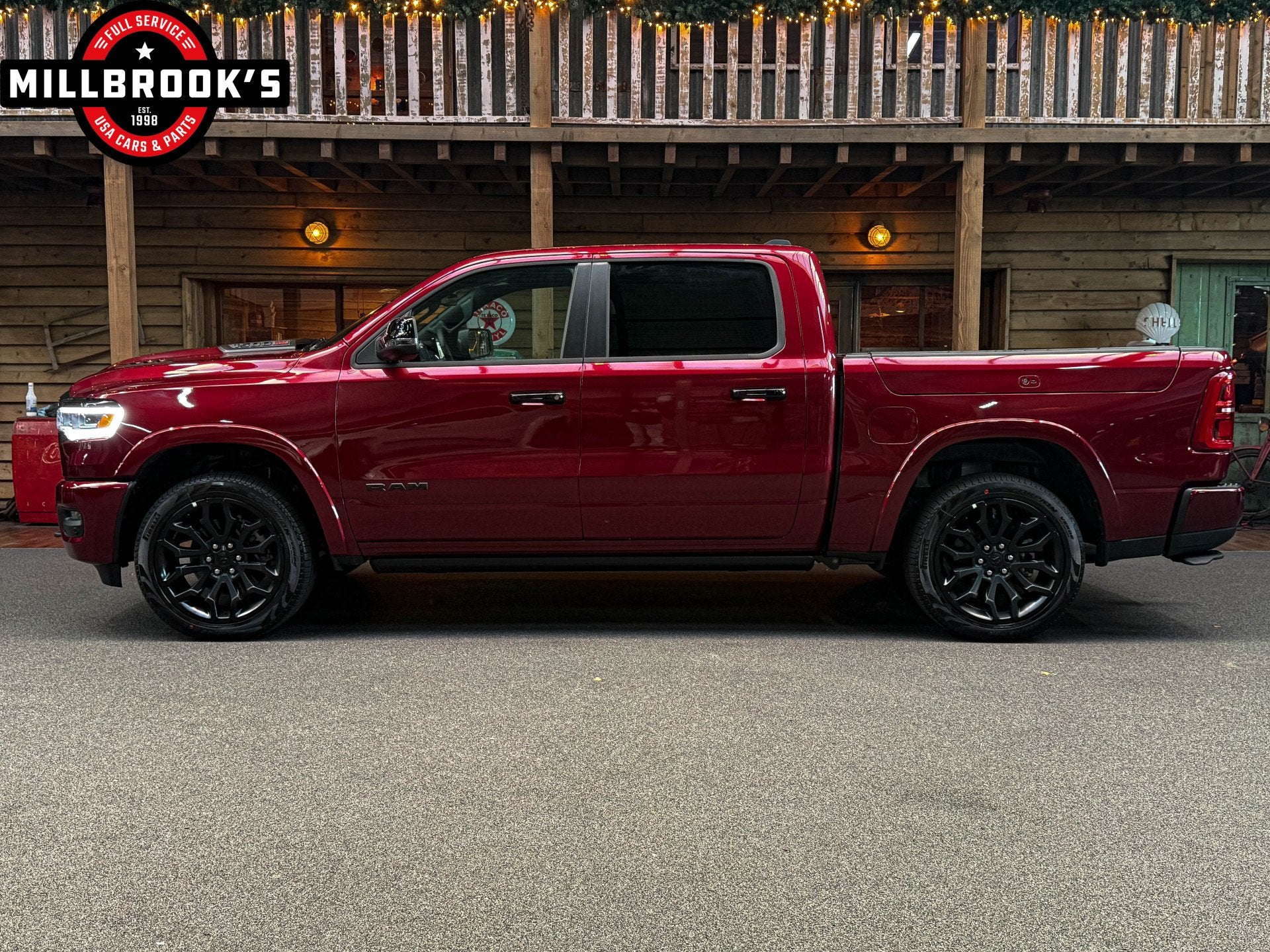 Dodge Ram 1500 Limited H/O 540PK wide body BPM VRIJ, Stoel m, Auto's, Automaat, Zwart, Leder, Bedrijf