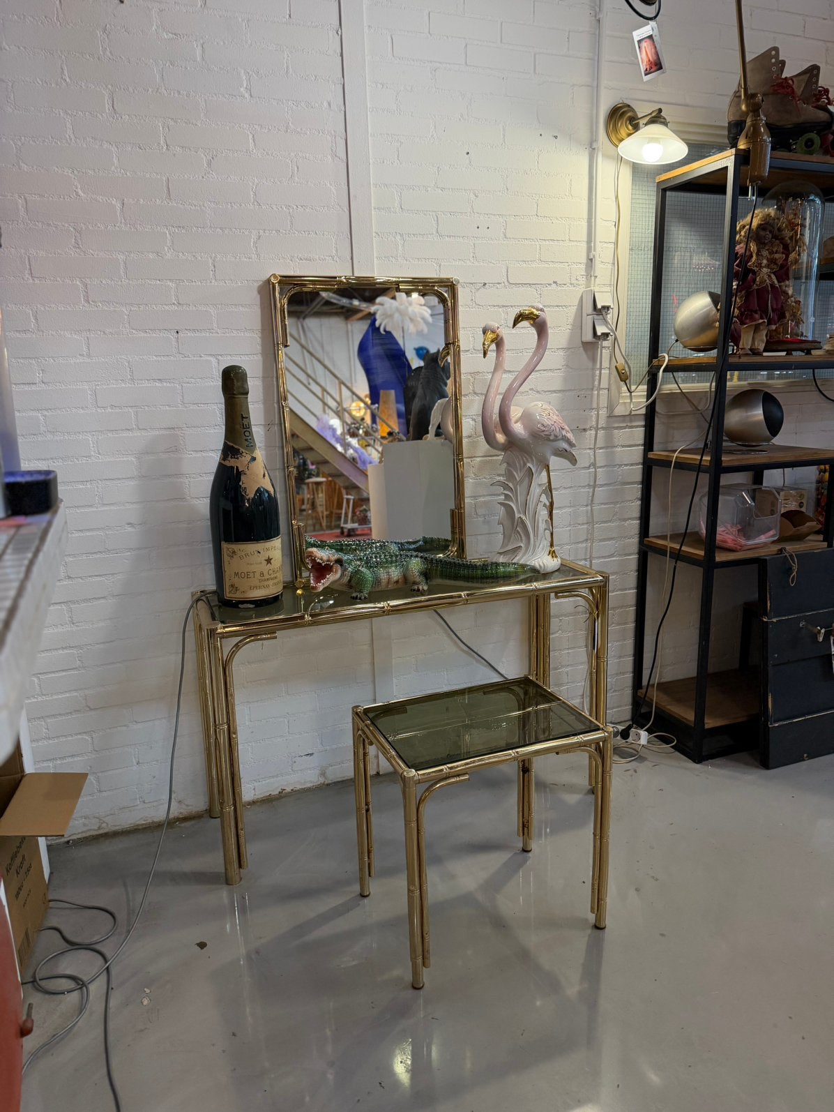 Italiaans regency kaptafel bijtafel en spiegel messing, Ophalen, Pistbus 494, Jeroen@spektakelwonen.nl, 50 tot 100 cm