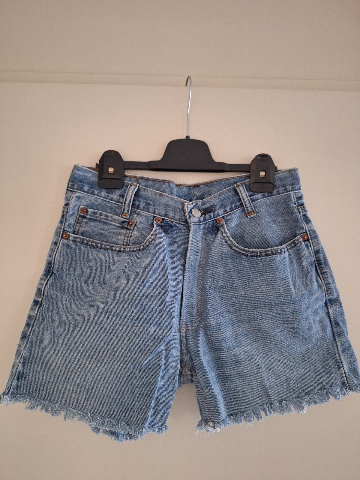 Vintage Levi's 550 denim shorts - Maat M, Kort, Blauw, Ophalen of Verzenden, Maat 36 (S)