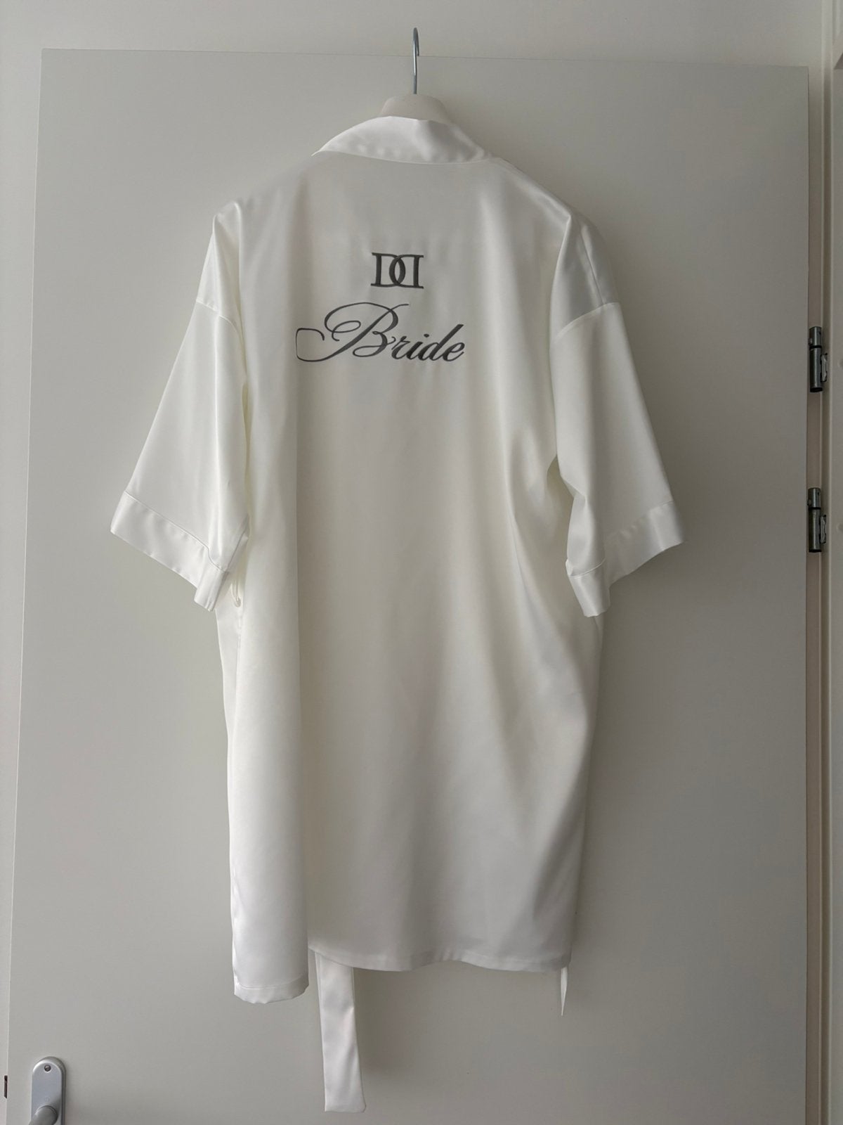 Weddings Bride kimono robe. Nieuw, Ophalen of Verzenden, Nieuw, Wit, Accessoires