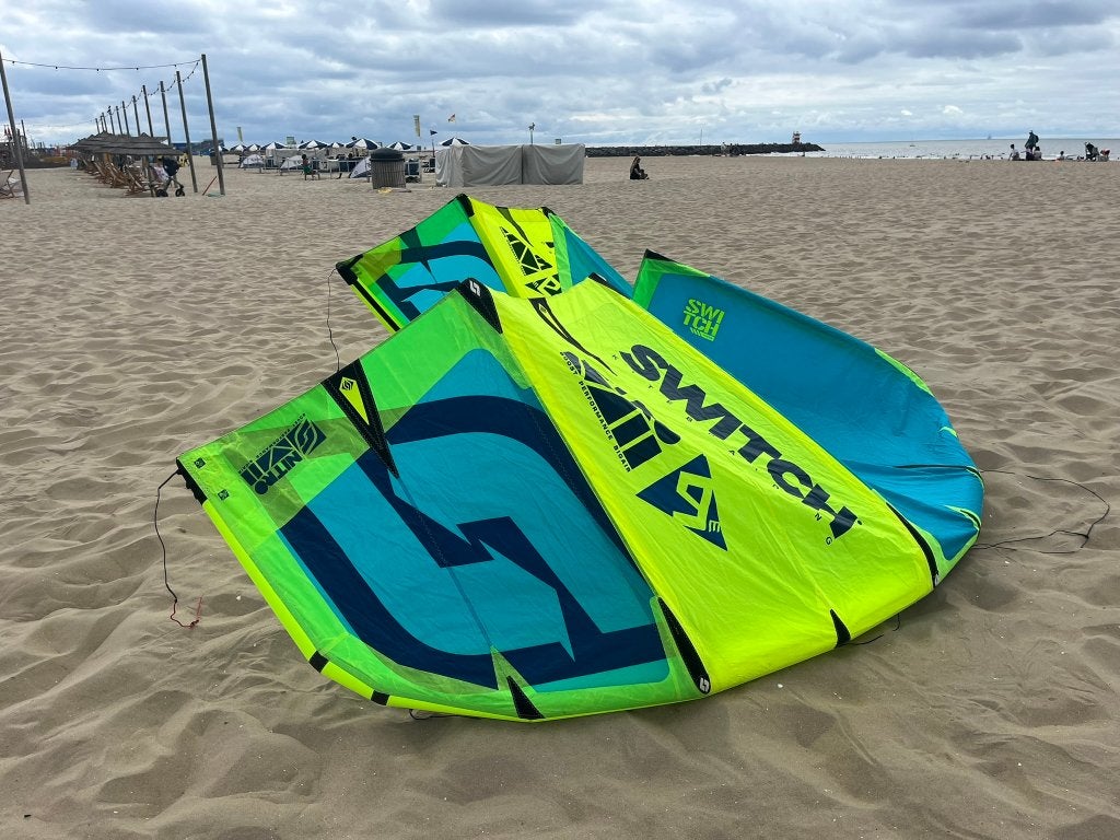 Switch Nitro Kitesurf Kite - Weinig gevaren, Watersport en Boten, Gebruikt, 9 m², Geen board, Ophalen of Verzenden
