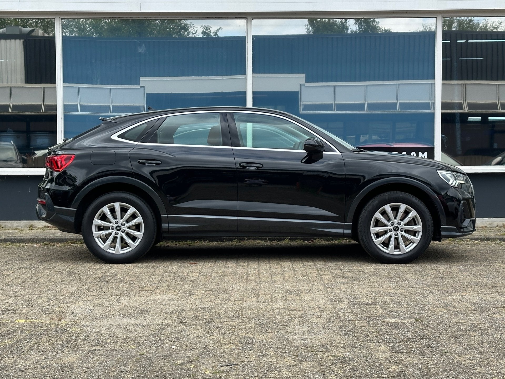 Audi Q3 Sportback 45 TFSI e S Edition/SOH 98%/CAM/VIRTUAL/BL, Auto's, Gebruikt, Euro 6, 150 pk, Zwart