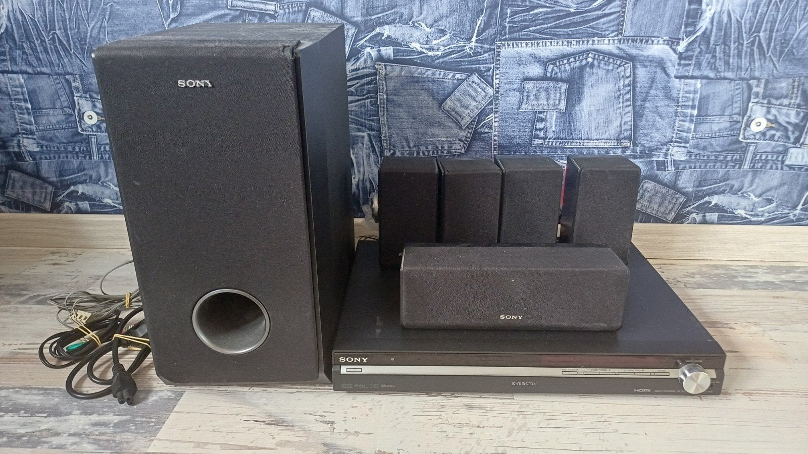 Sony HT-SS1100 5.1 Home Theater Systeem met HDMI, Audio, Tv en Foto, Ophalen, Gebruikt, 70 watt of meer, 5.1-systeem