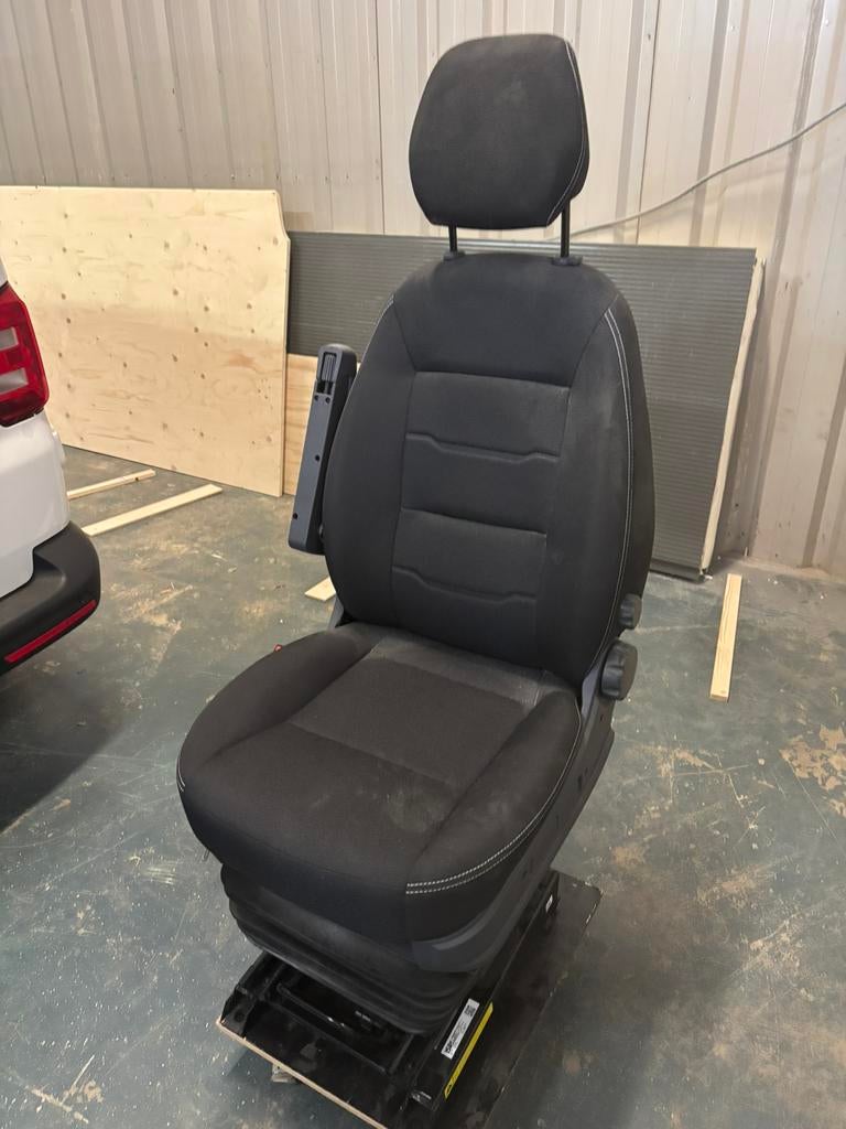 Nieuwe geveerde Fiat Ducato stoel ruilen voor niet geveerde, Ophalen, Nieuw, Fiat