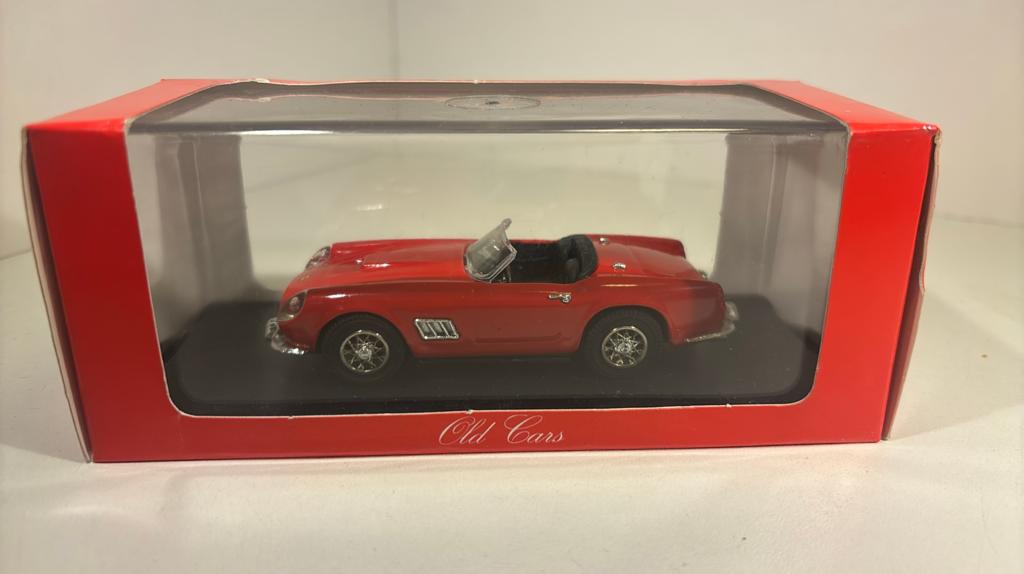 Ferrari 250 gt spider california 1961 old cars 1.43, Overige merken, Auto, Ophalen of Verzenden, A