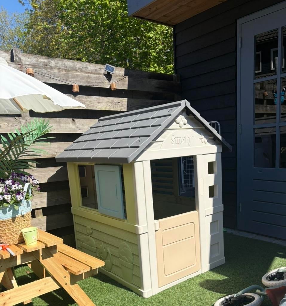 Smoby Pretty House Speelhuis met zomerkeuken, Kinderen en Baby's, Speelgoed | Buiten | Speelhuisjes, Ophalen, Zo goed als nieuw