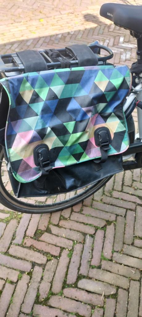Beck fietstassen, Ophalen