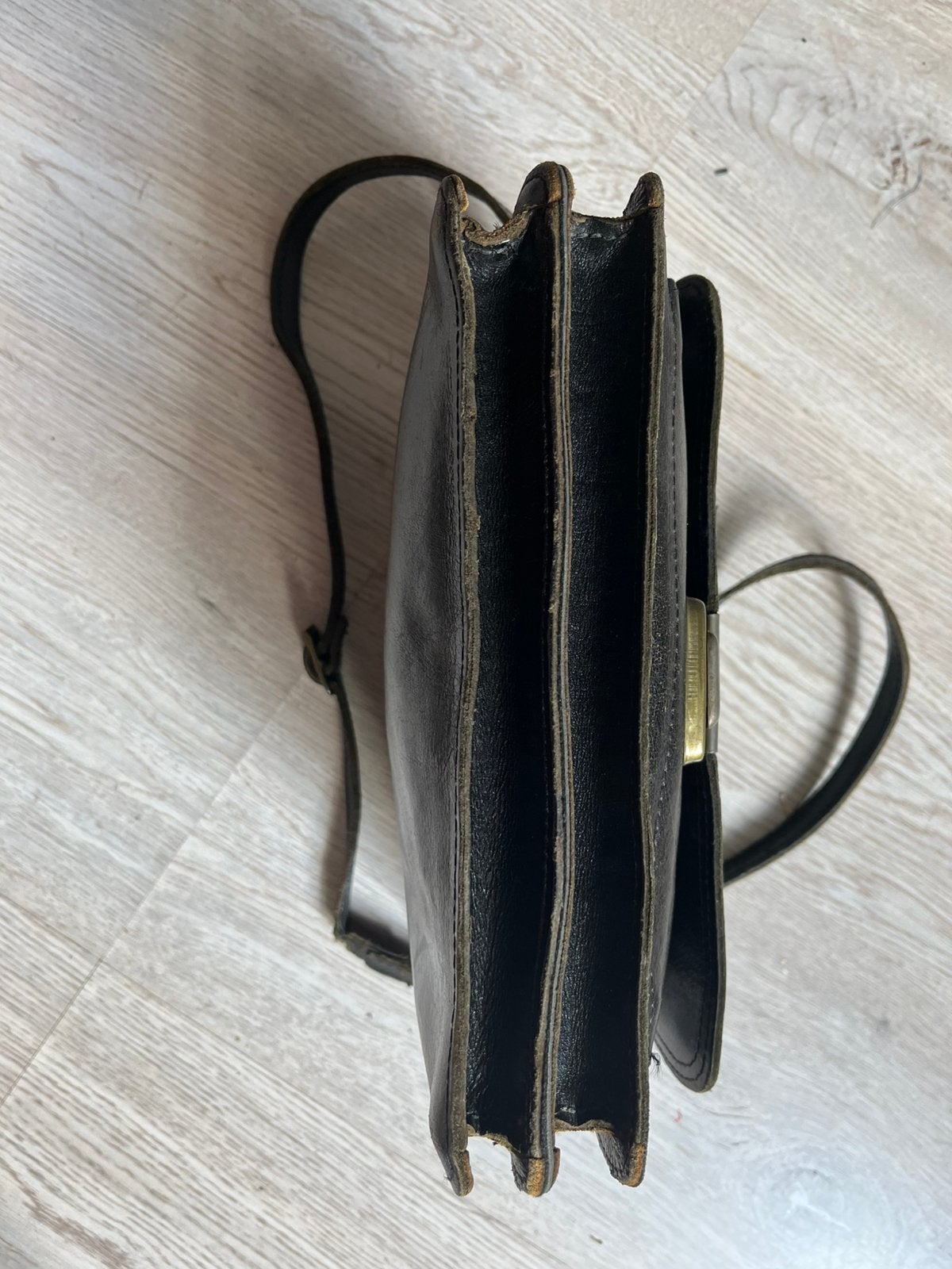 Schoudertas, Sieraden, Tassen en Uiterlijk, Uiterlijk | Haarverzorging, Ophalen, Gebruikt, Kam of Borstel