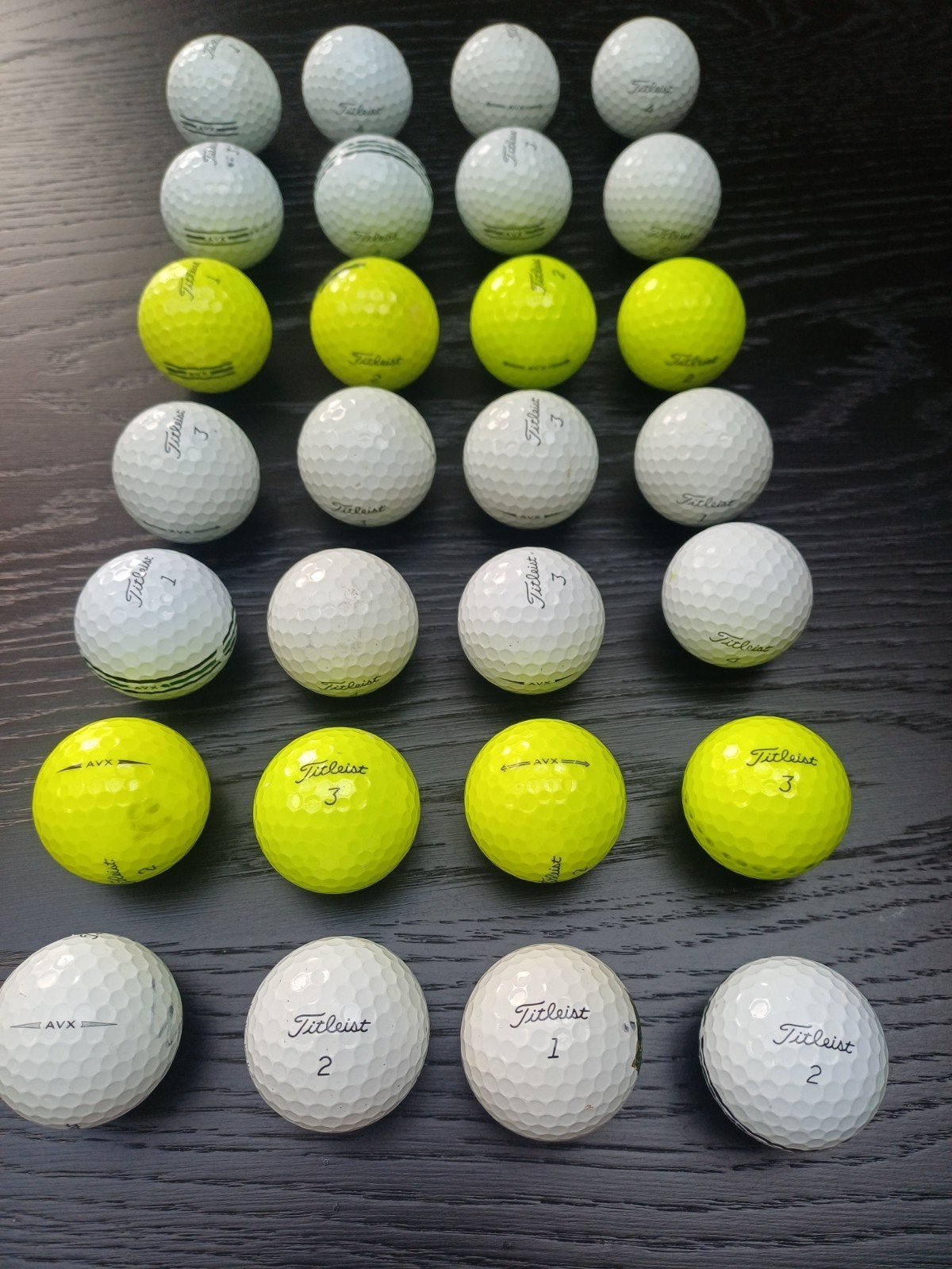 AVX TITLEIST Lake Balls - 28 stuks in top conditie, Ophalen, Zo goed als nieuw, Bal(len)