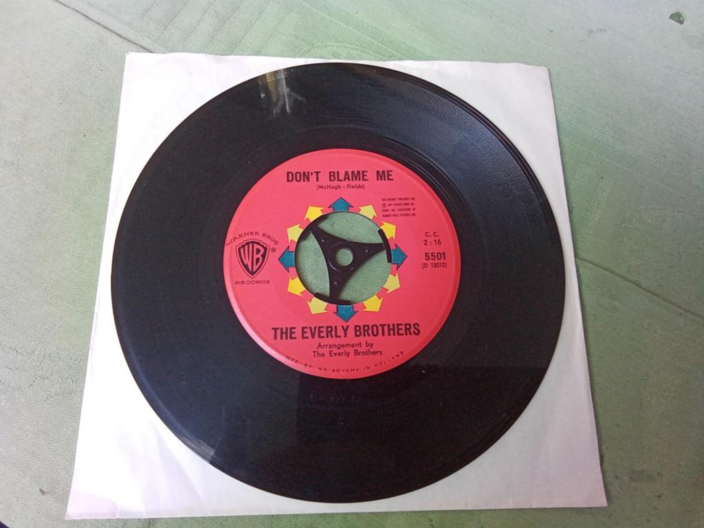 The Everly brothers.       Don't blame me, Gebruikt, Verzenden, 7 inch, Single