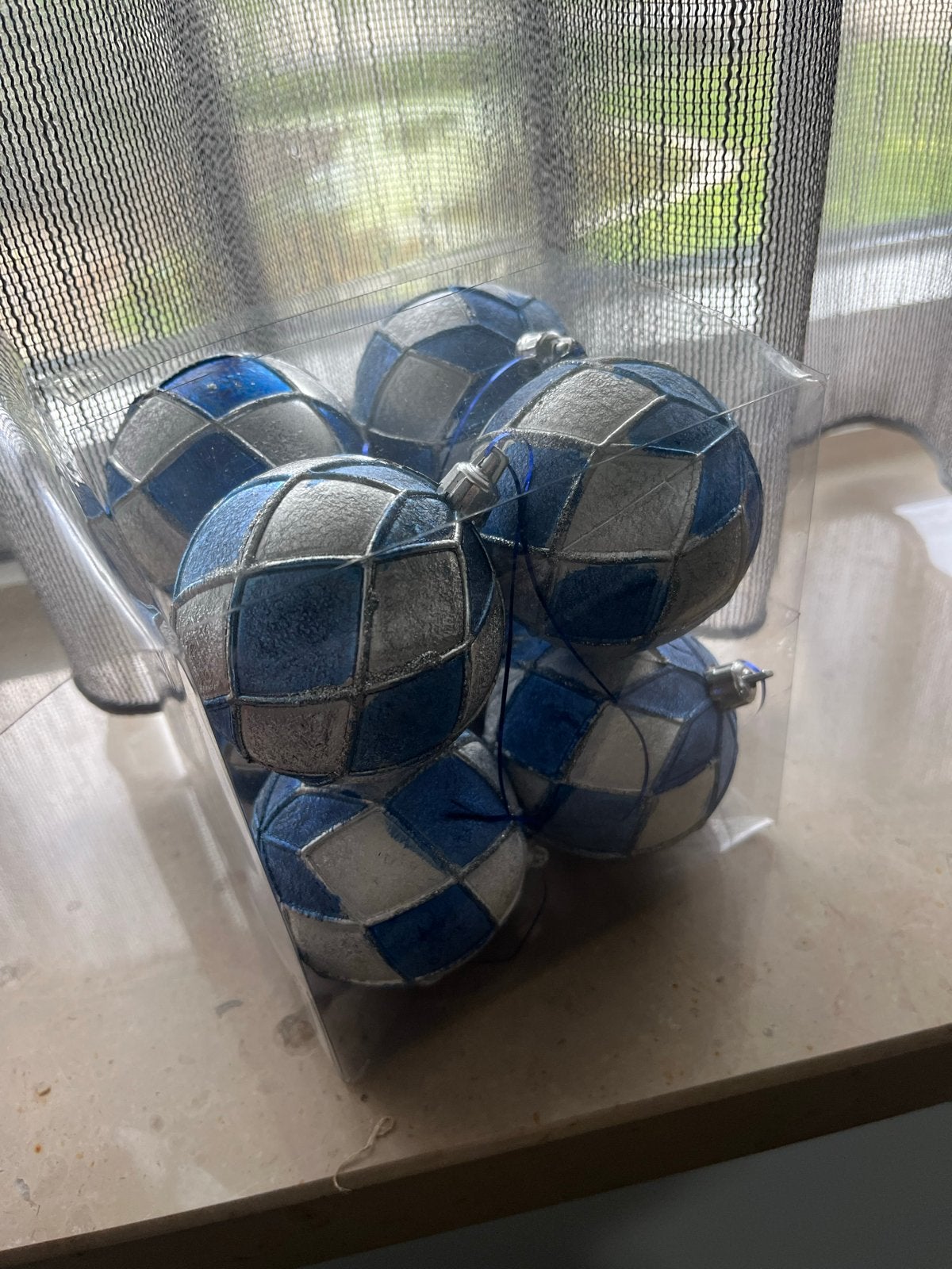 Kerstballen 4 stuks zilver blauw, Diversen, Ophalen of Verzenden, Zo goed als nieuw