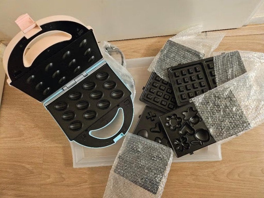 Nieuwe elektrische wafelijzer met verwisselbare wafelplaten, Ophalen, Uitneembare platen, Nieuw