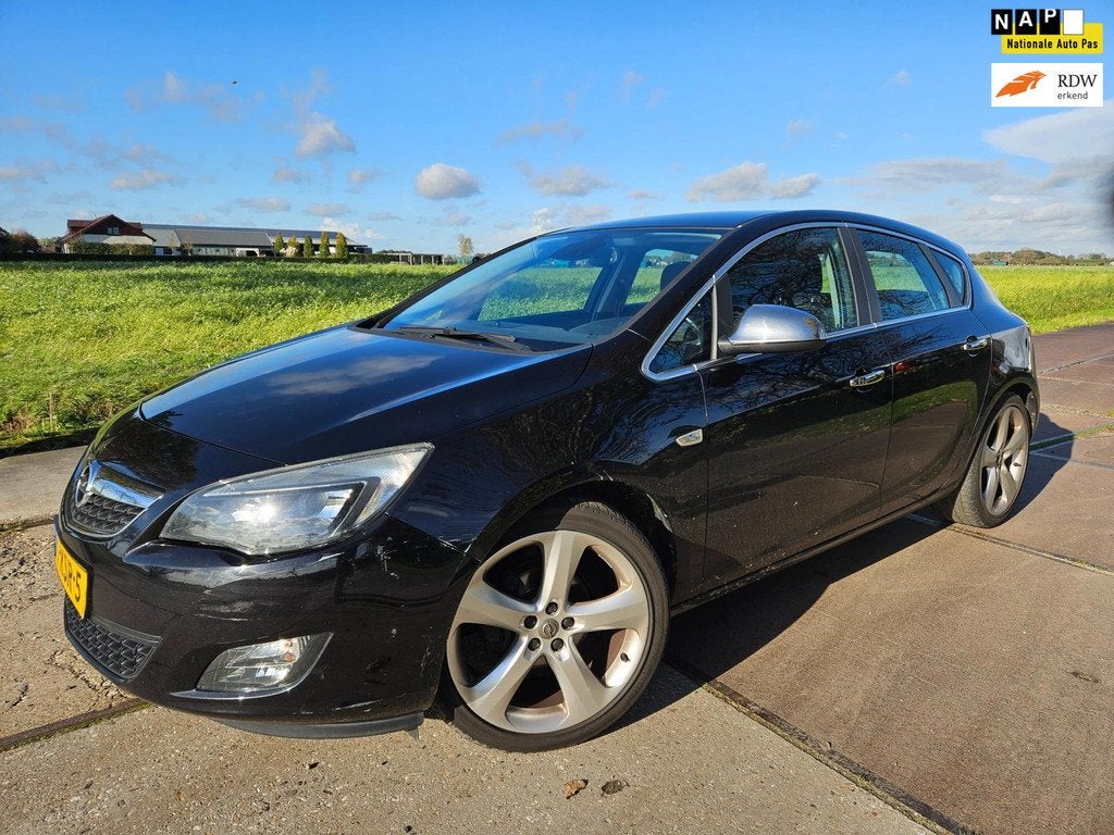 Opel Astra 1.6 Sport/ clima/ bj 2010/ EURO 5, Auto's, Opel, Voorwielaandrijving, Euro 5, 680 kg, 4 cilinders