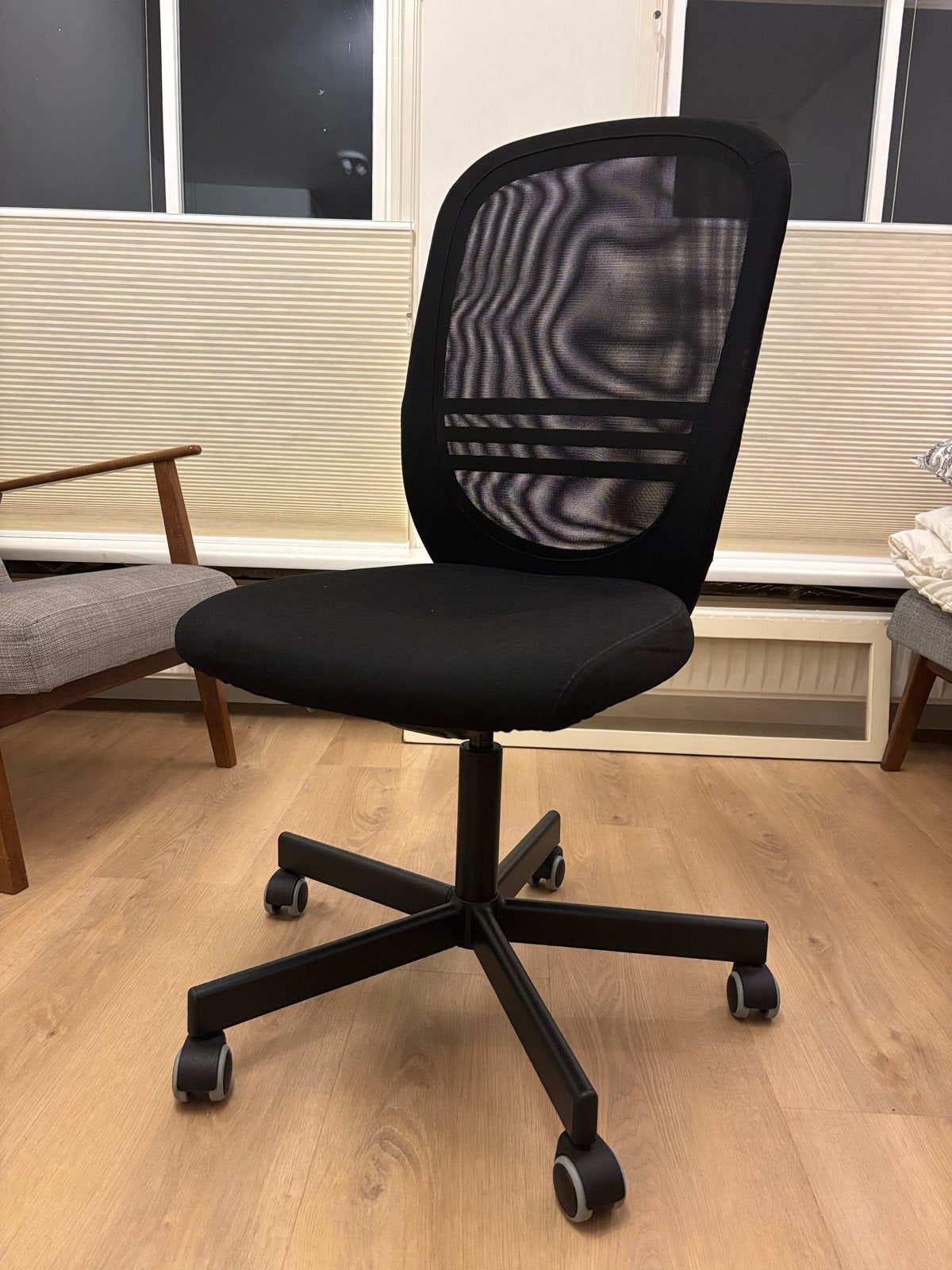 Ikea bureaustoel / Ikea desk chair, Ophalen, Zo goed als nieuw, Zwart, Bureaustoel