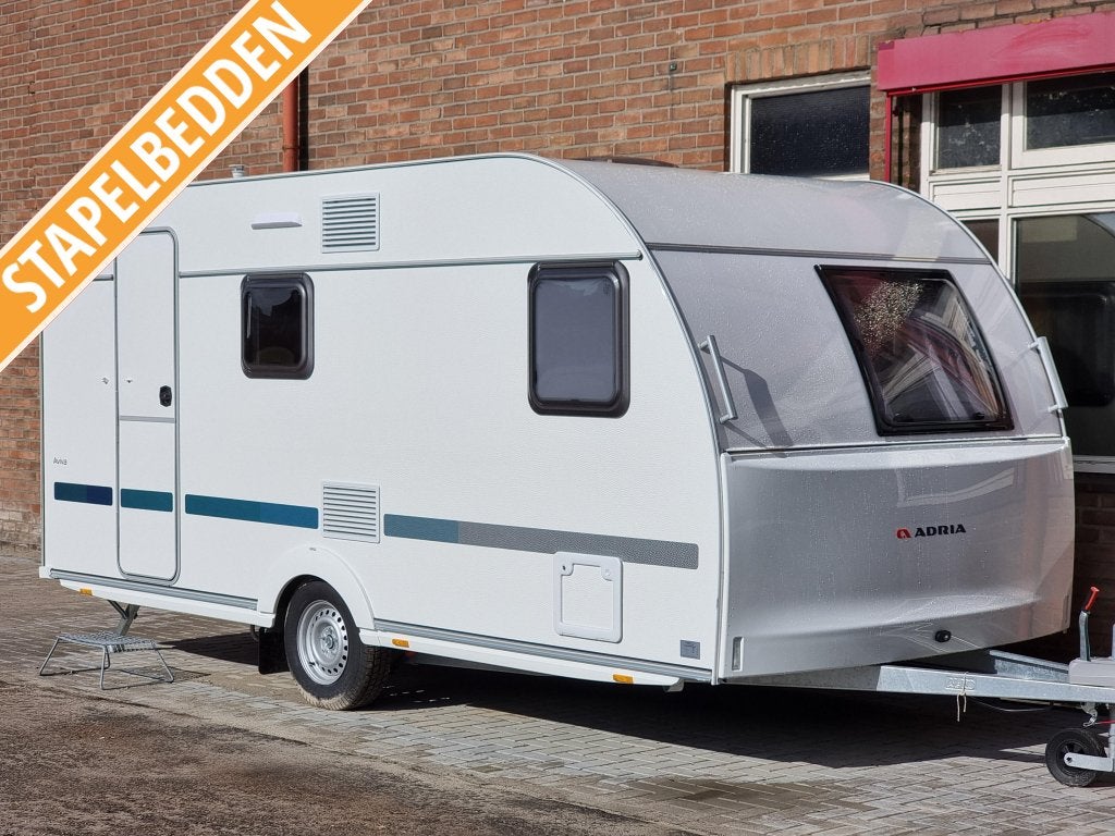 Adria Aviva 472 PK, Schokbreker, Overige typen, Bedrijf, Treinzit