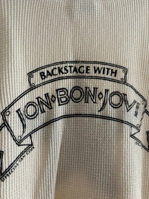 Orginele backstage trui van John Bonjovi !, Verzamelen, Muziek, Artiesten en Beroemdheden, Ophalen of Verzenden, Nieuw, Kleding