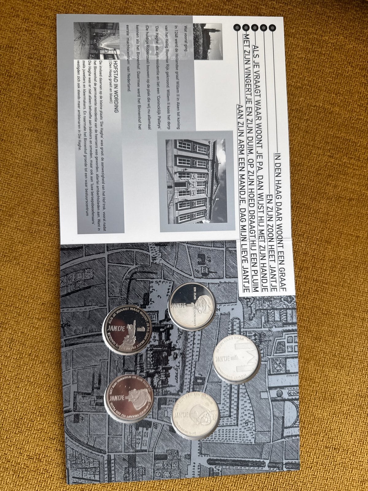 Haags Jantje Set - Herdenkingsmunten Den Haag 750 jaar, Postzegels en Munten, Ophalen of Verzenden, Koningin Beatrix, Overige waardes