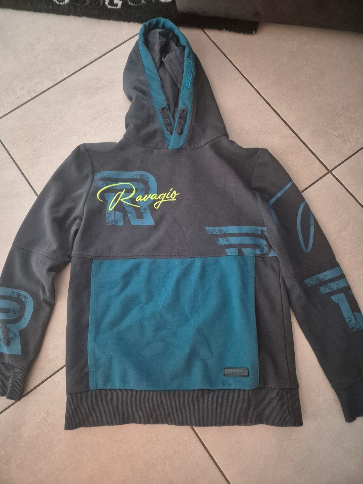 Ravagio Hoodie Maat 152/158, Ophalen of Verzenden