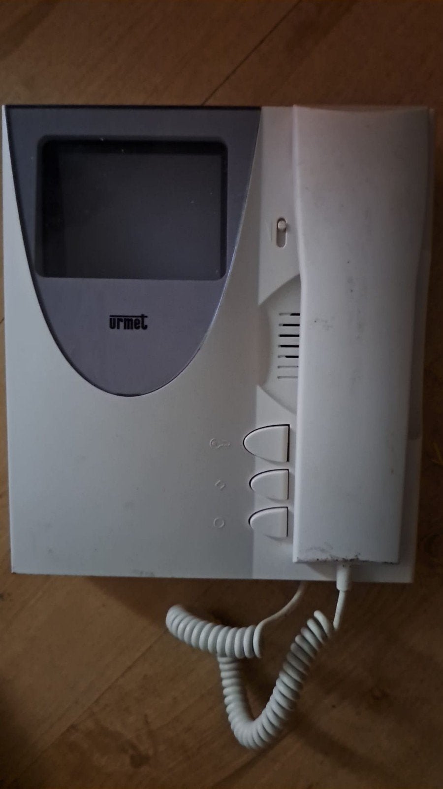 Urmet video intercom met hoorn en scherm, Ophalen of Verzenden, Gebruikt