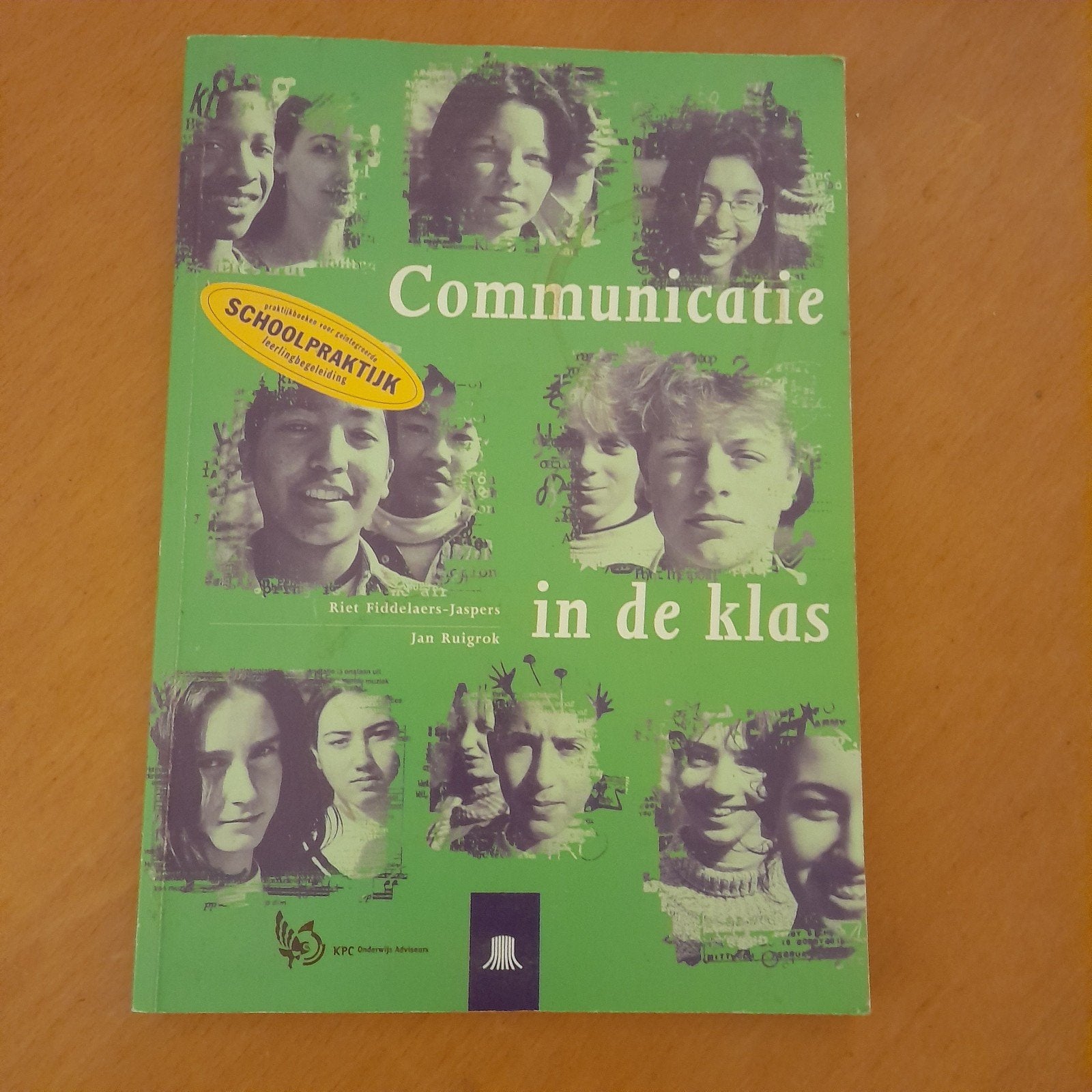 J. Ruigrok - Communicatie in de klas, J. Ruigrok; Riet Fiddelaers-Jaspers, Ophalen of Verzenden, Zo goed als nieuw, Nederlands