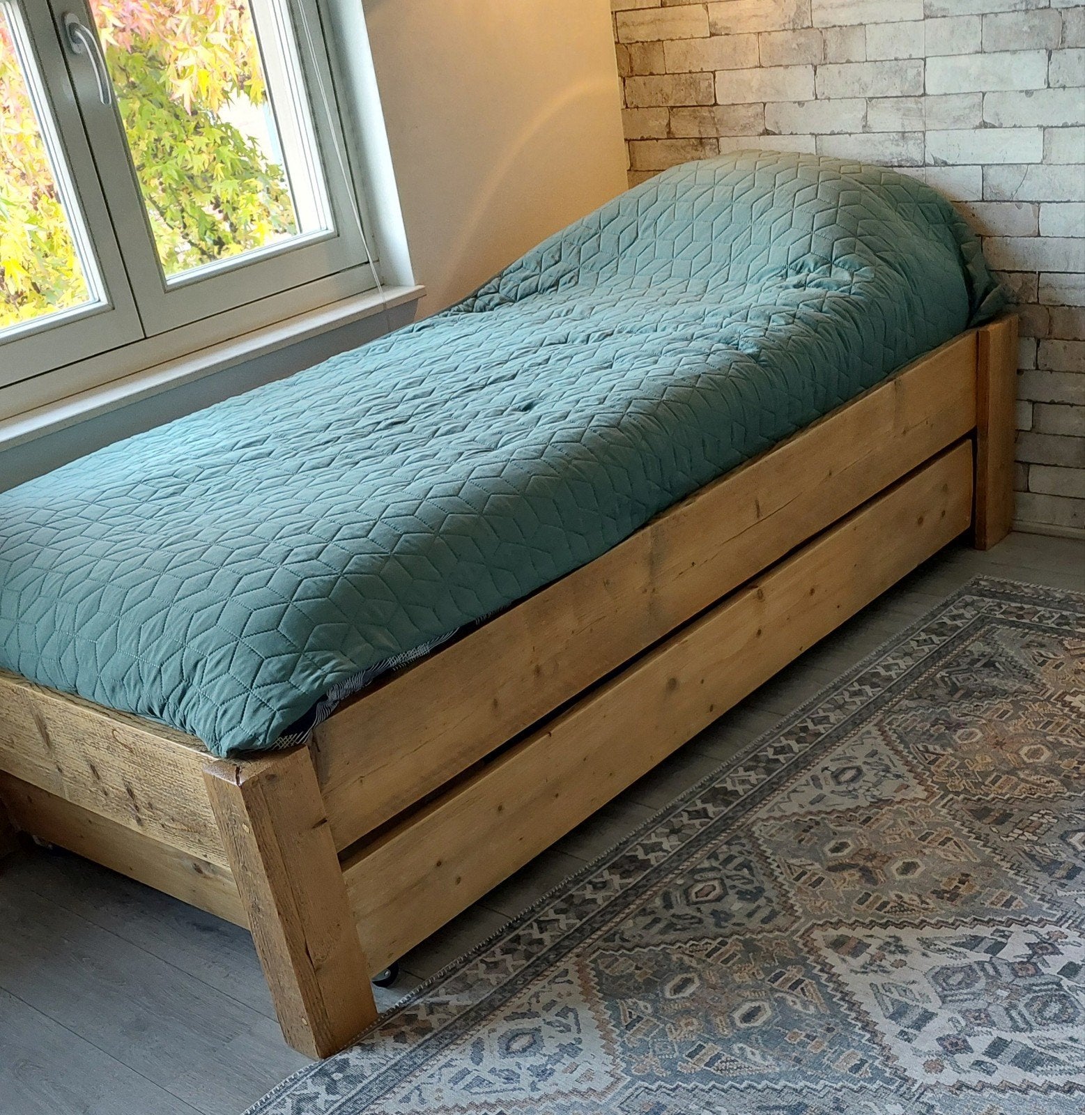 burea en bed (steigerhout), Ophalen, Gebruikt, Eenpersoons, Bruin