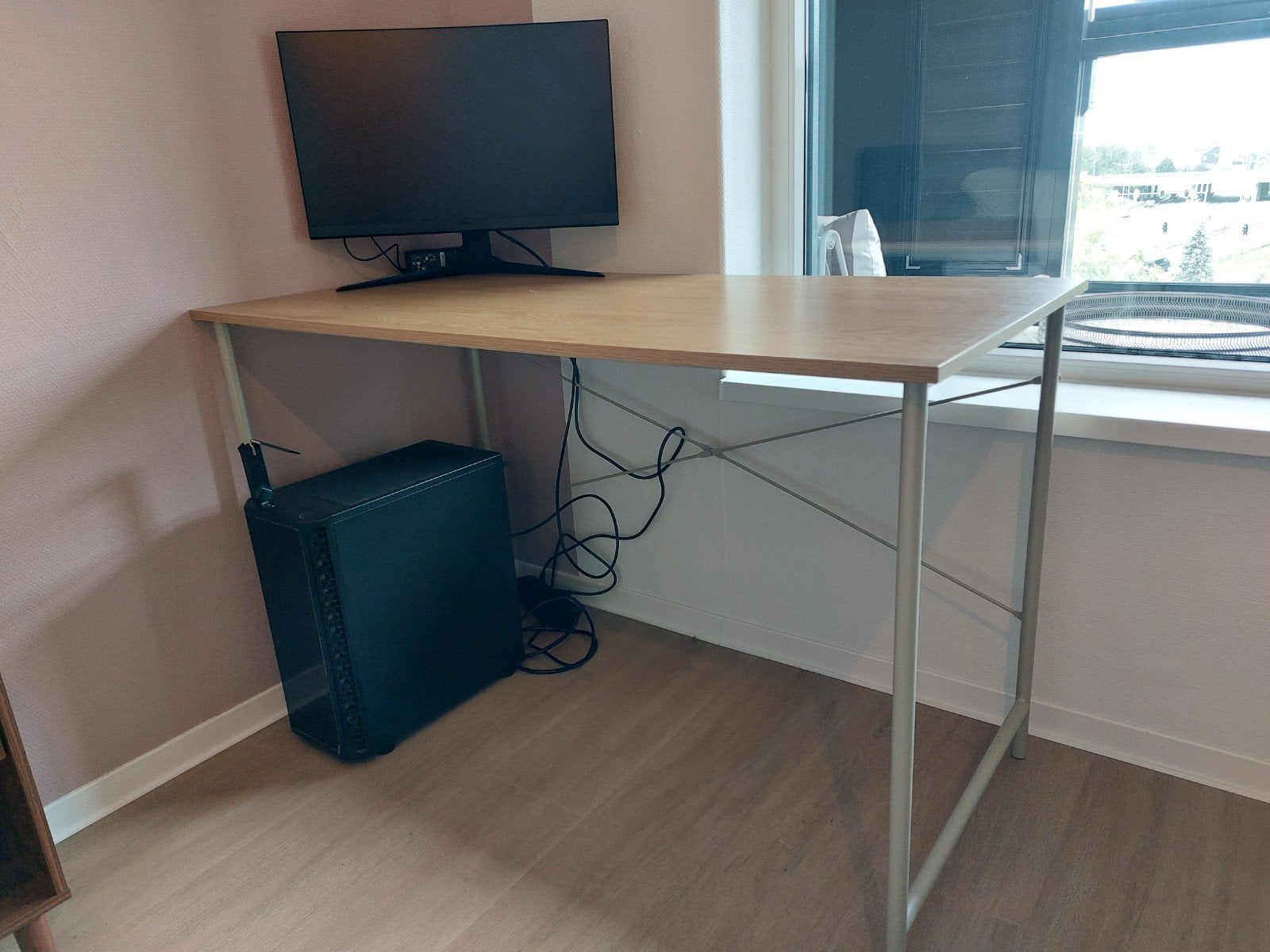 Bureau met houten blad en bige onderstel, Ophalen, 120 cm, Hout, Nieuw
