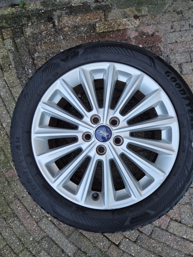 Originele Ford velg 215/50/R17, Auto-onderdelen, Banden en Velgen, Ophalen, Velg(en), 17 inch, Personenwagen