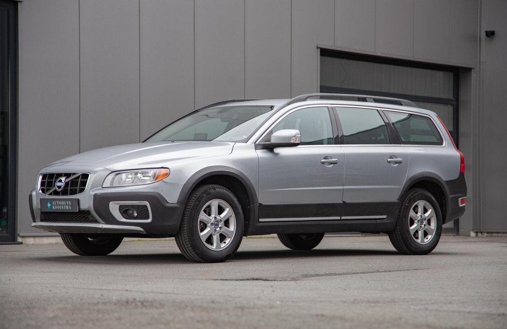 Volvo XC70 2.0 D3 FWD Momentum Cruise|Clima|Trekhaak, Auto's, Volvo, Voorwielaandrijving, Euro 5, Gebruikt, 1984 cc