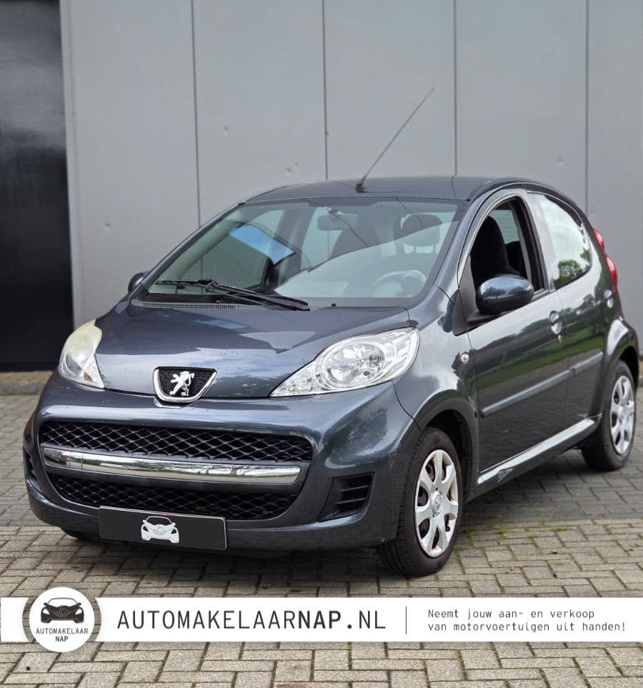 Peugeot 107 1.0-12V XS / APPLE CARPLAY ! / Nieuwe Koppeling, Voorwielaandrijving, Euro 5, Gebruikt, Startonderbreker