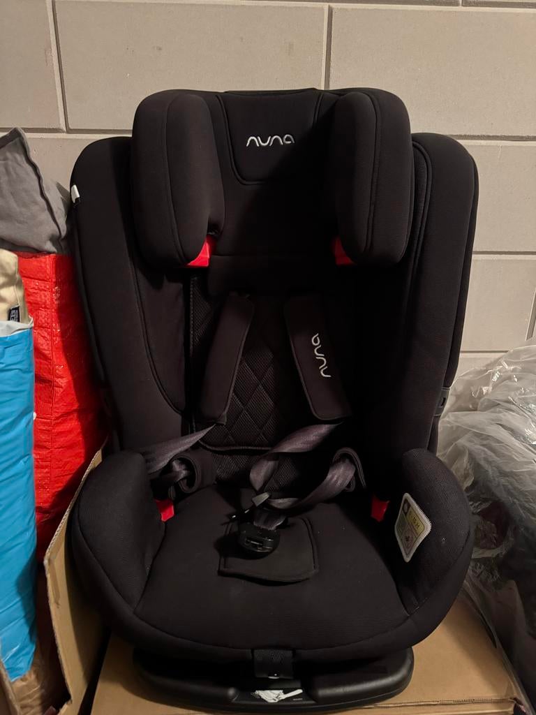 Nuna Myti Autostoel - Gebruikt, Zeer Goede Staat, Overige merken, Autogordel of Isofix, Verstelbare rugleuning, Ophalen of Verzenden