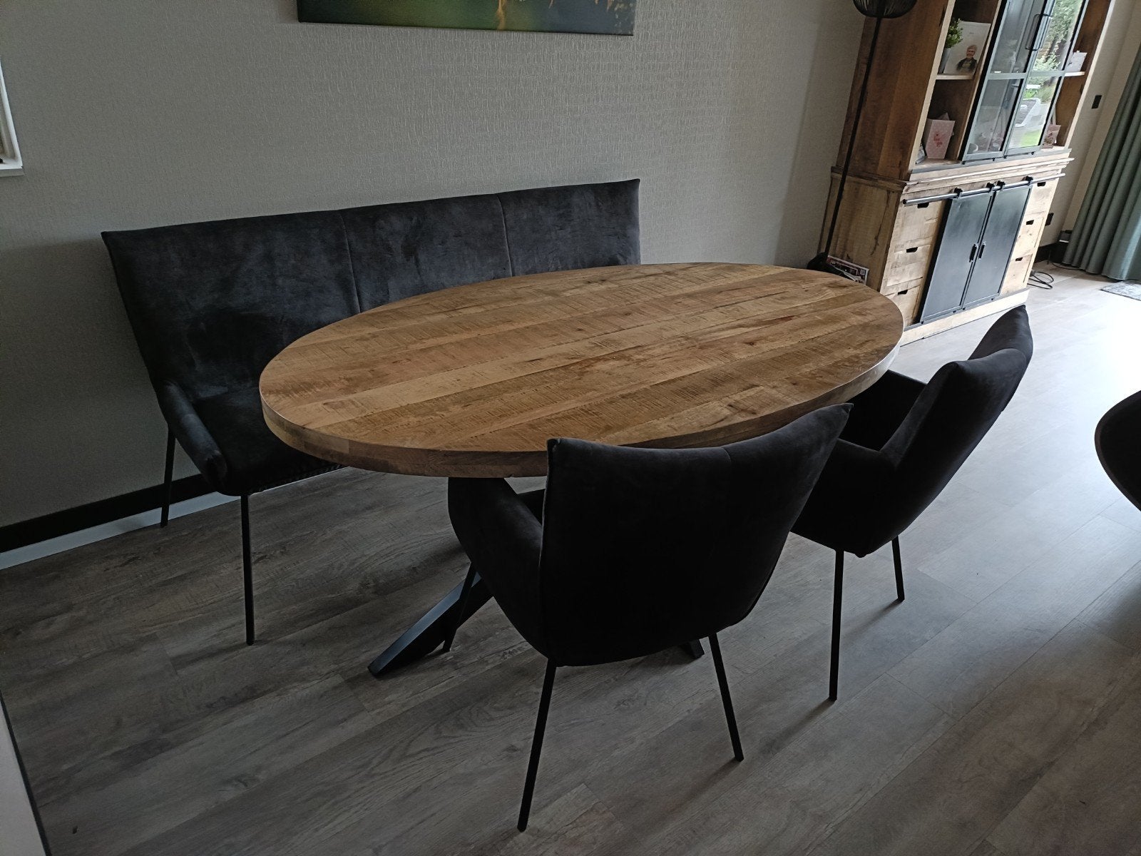 Schitterende ZGAN set met eettafel, bank en 2 stoelen, 50 tot 100 cm, Zo goed als nieuw, Vijf personen of meer, Modern industrieel